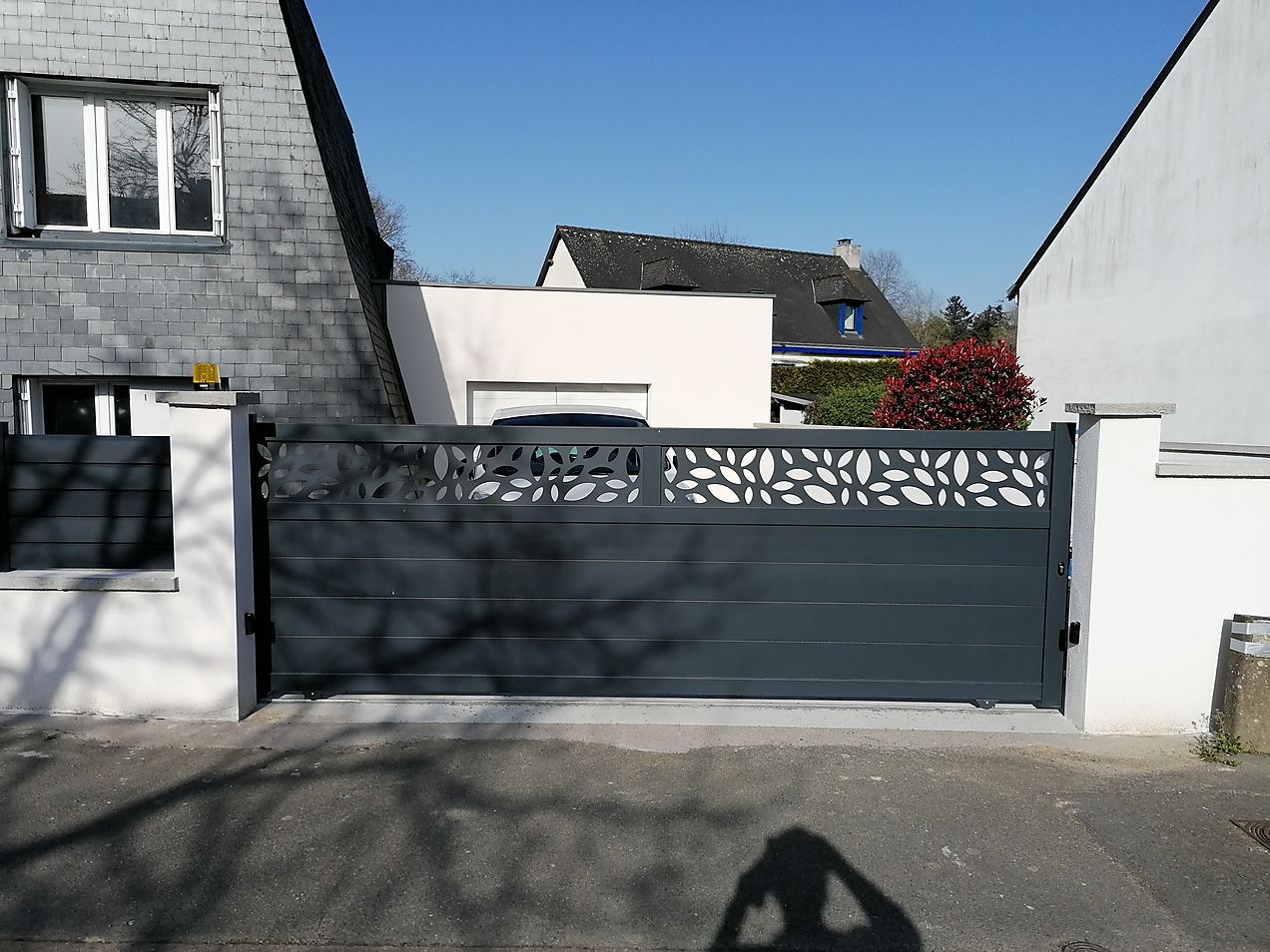 portail-coulissant - GSM Courtier en Menuiseries